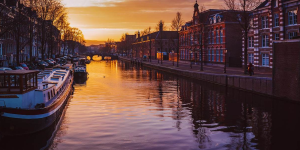 Croisière sur les canaux d'Amsterdam. TEST